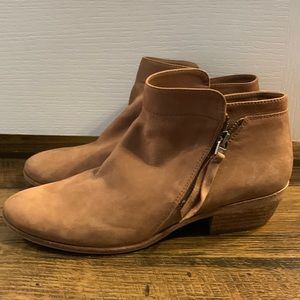 Women’s Boots